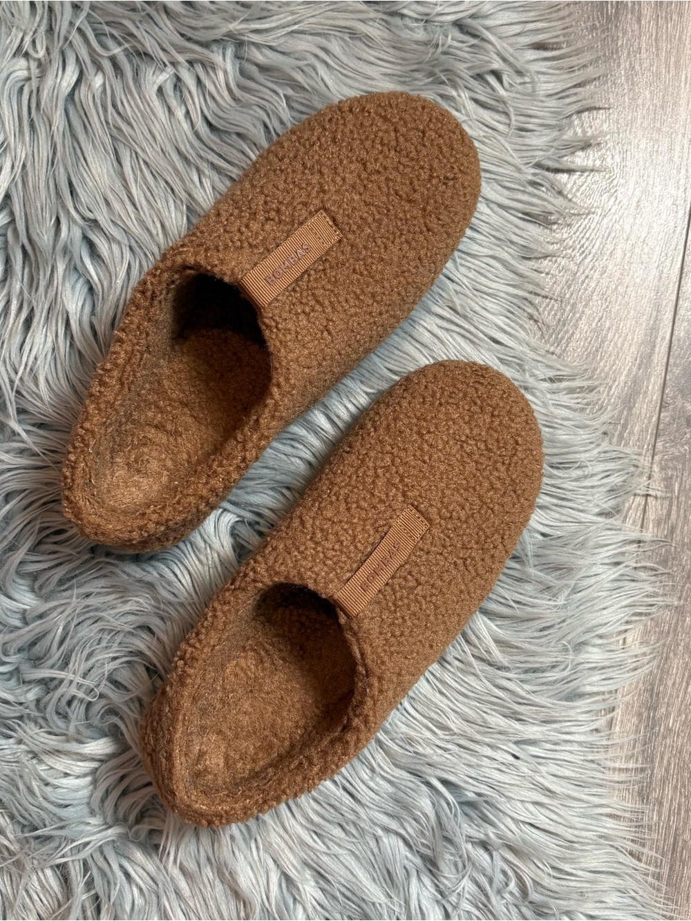 Bombas Sunday fleece plush Sherpa cozy comfort Teddy slippers in brown 8